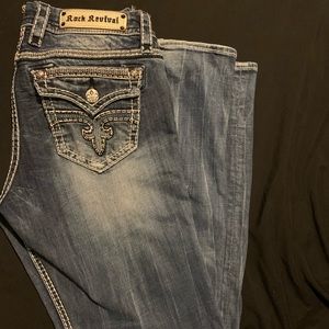 Women’s Rock Revival jeans